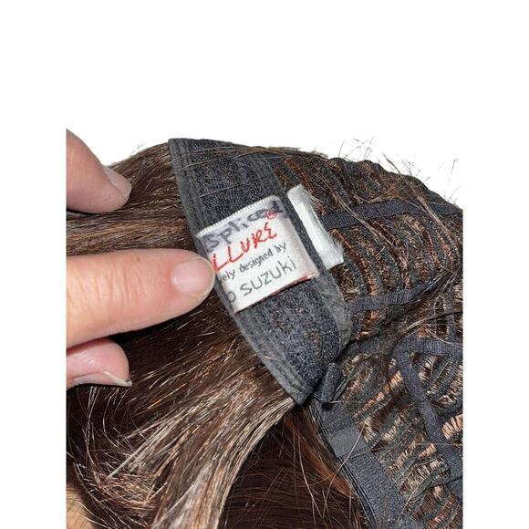 ARIA Wig by TRESSALLURE, Cherry wood Oil Basic Cool Comfort Cap Chic & Messy 5 - Picture 2 of 12